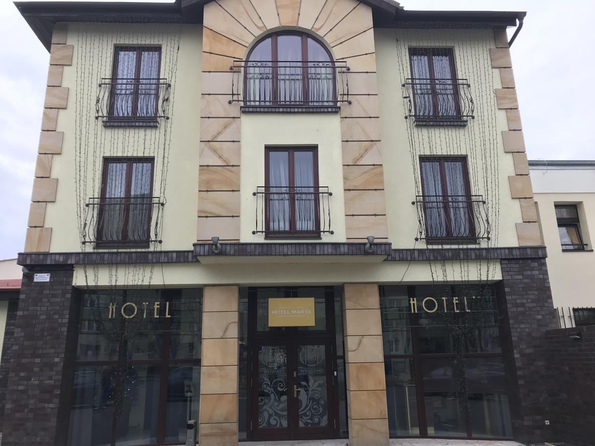 Hotel Marta Oława Exteriör bild