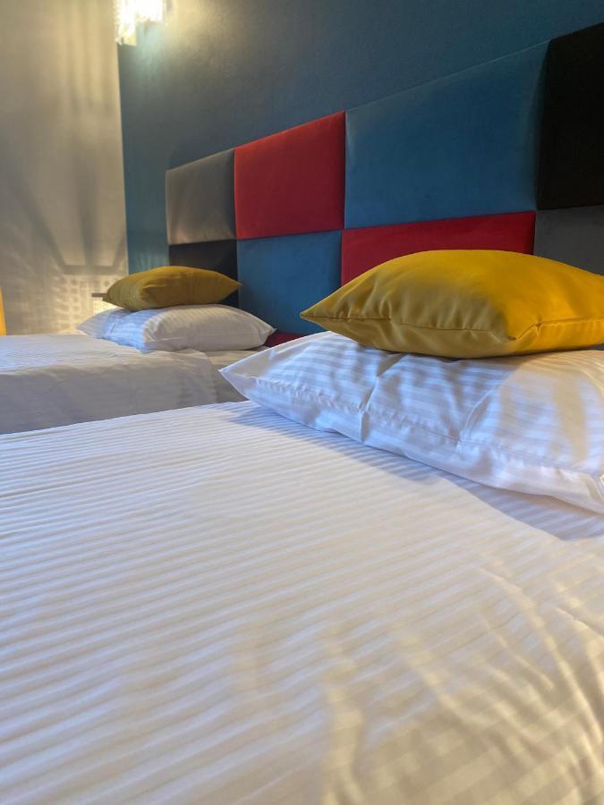 Hotel Marta Oława Exteriör bild
